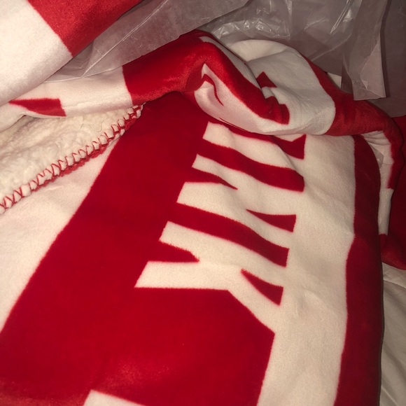 PiNK Woman’s blanket - Picture 4 of 8